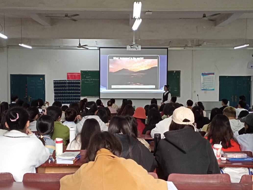 英语教师技能大赛视频_中学英语教师技能大赛视频_中学英语教师技能大赛