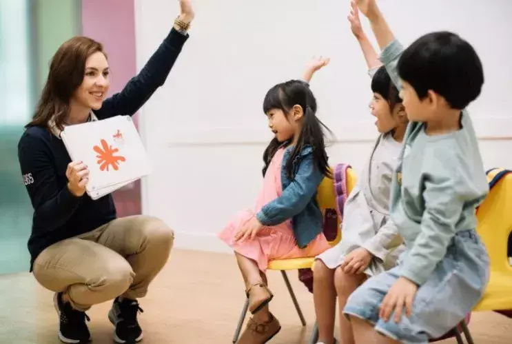 亲子英语表演视频_亲子英语口语演讲视频教学_播放英语亲子口语